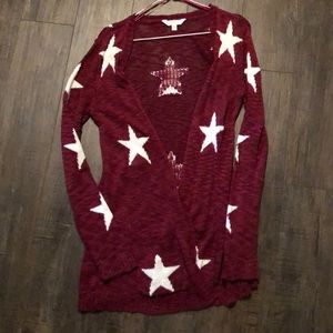 Size medium burgundy with ivory stars cardigan !
